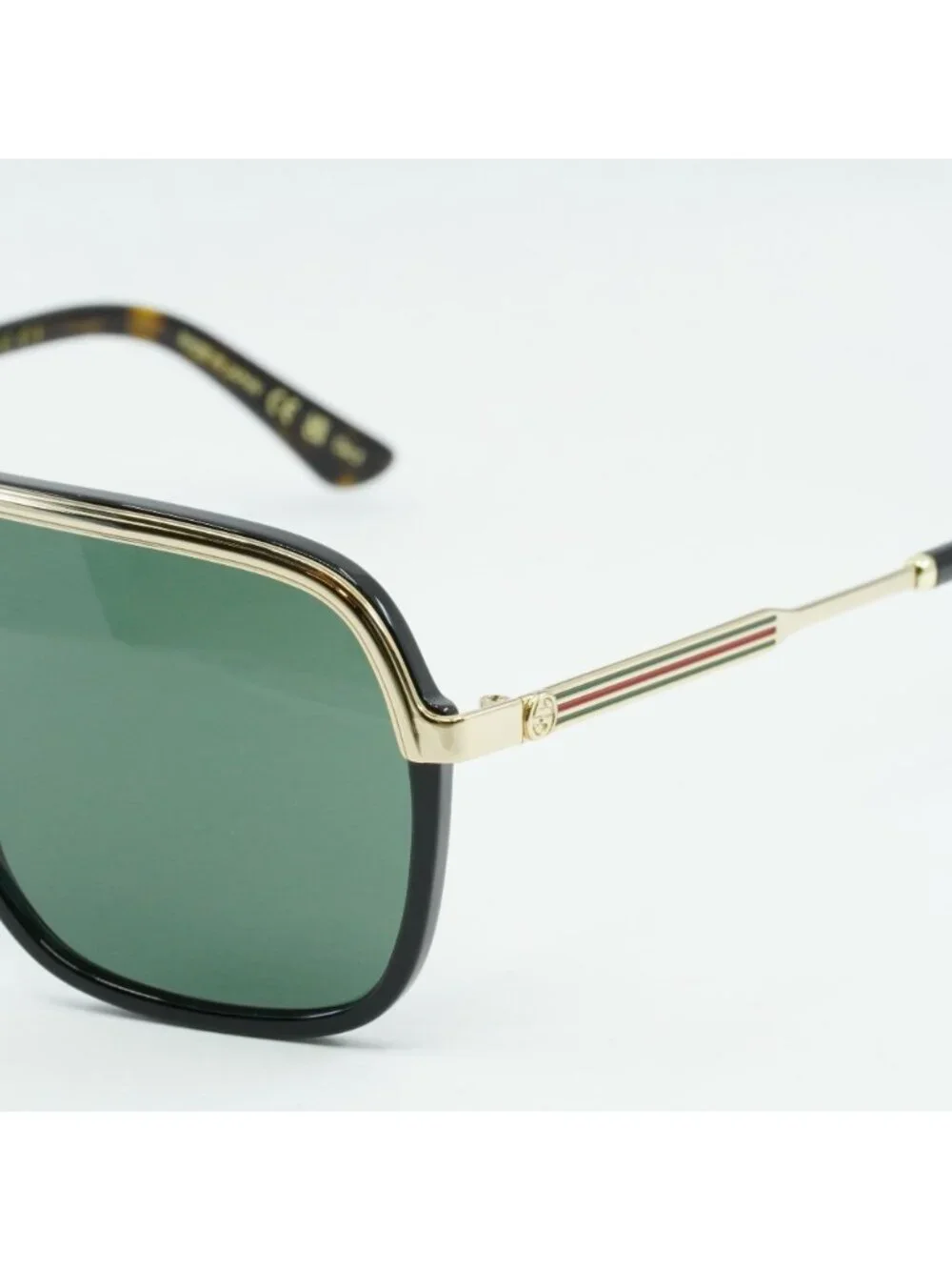 Gucci GG0200S 001 Sunglasses Black Aviator Frame, Green Lenses